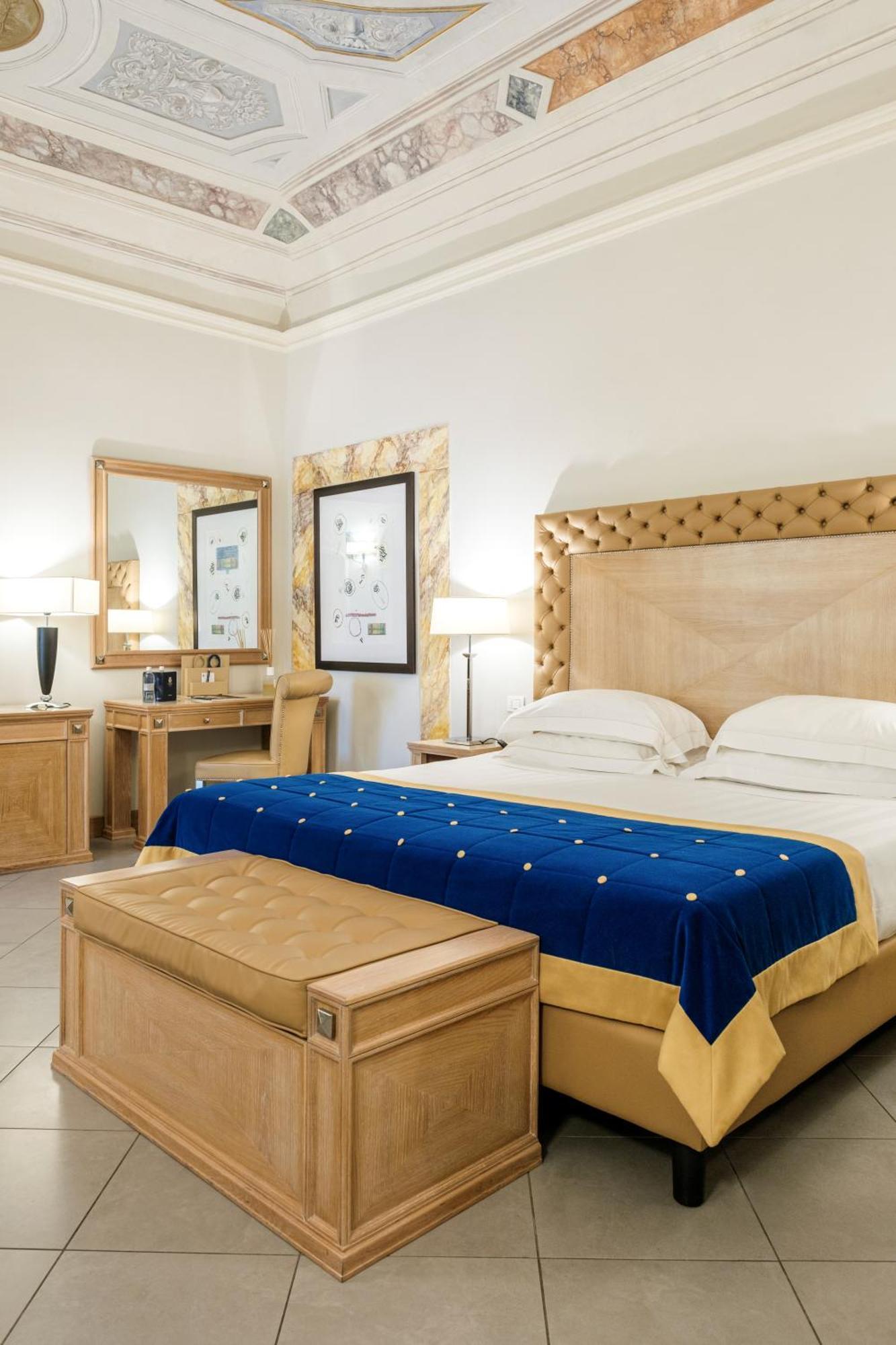 Hotel Tolomei & 5*